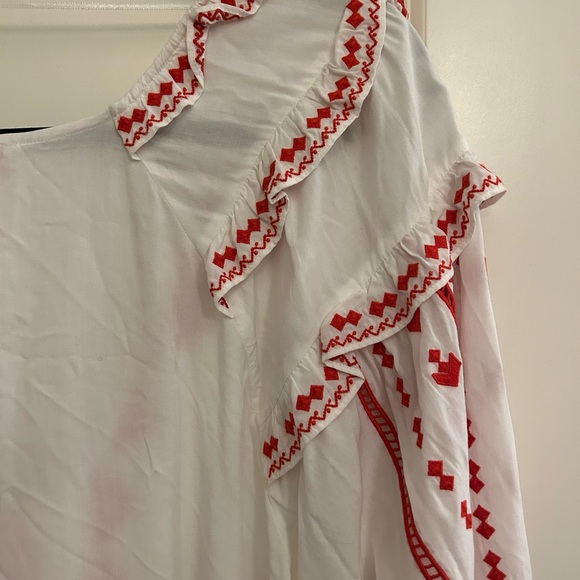 Parker embroidered white and red blouse. New with tags. XXL. - Picture 5 of 6